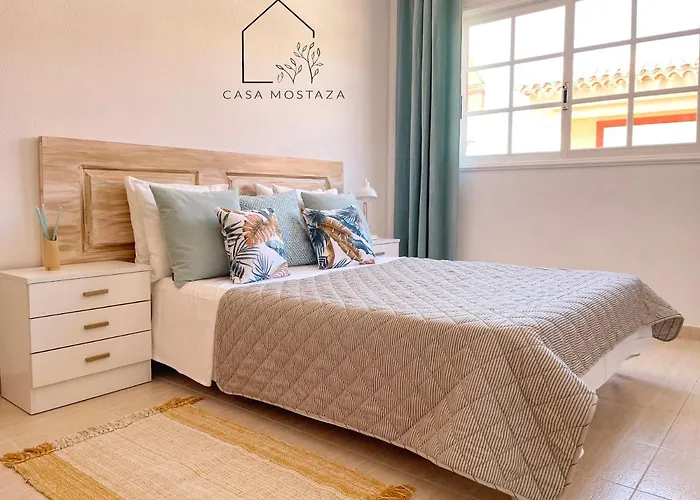 Casa Mostaza * لوس كريستيانوس