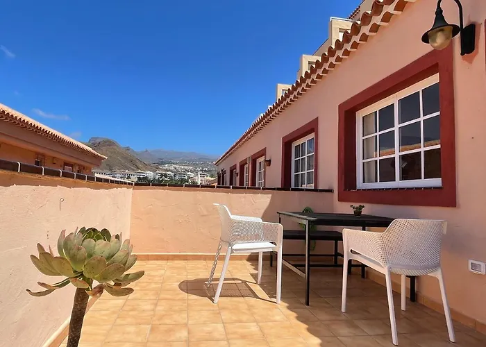 Casa Mostaza Los Cristianos (Tenerife)